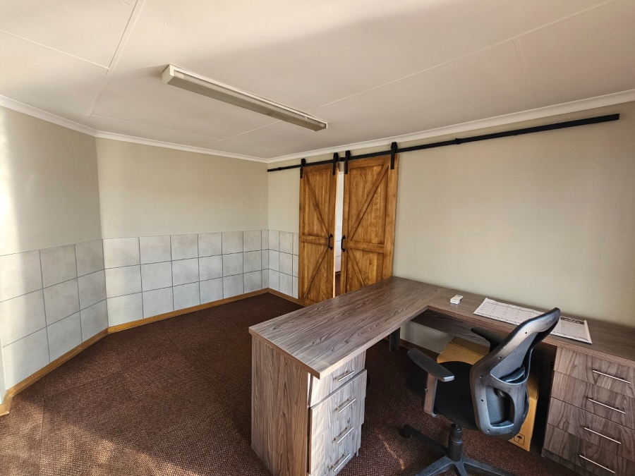 To Let Commercial Property for Rent in Bethlehem Free State